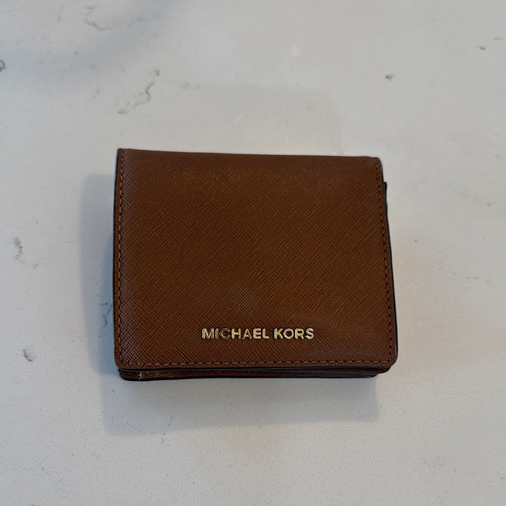 Michael Kors Brown Leather Wallet with Subtle Grain Texture
